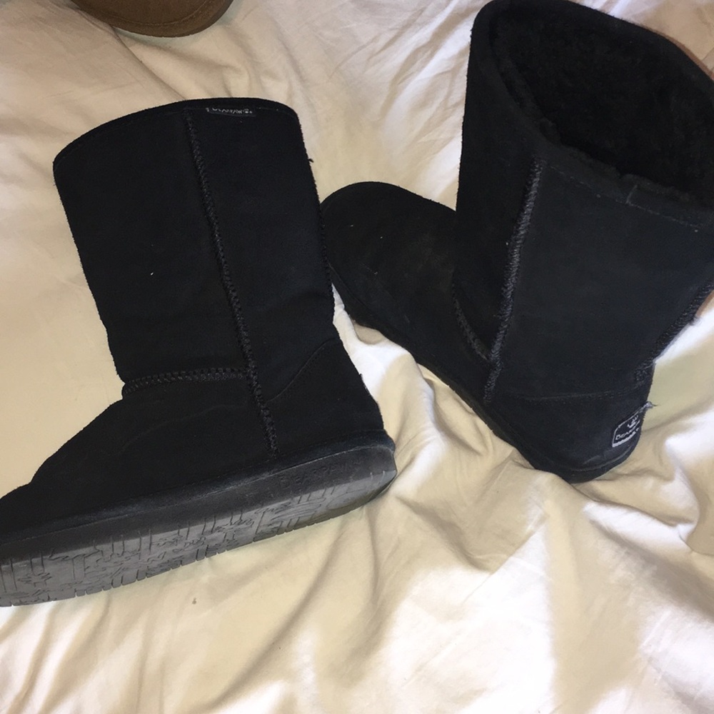 Black Bearpaw boots